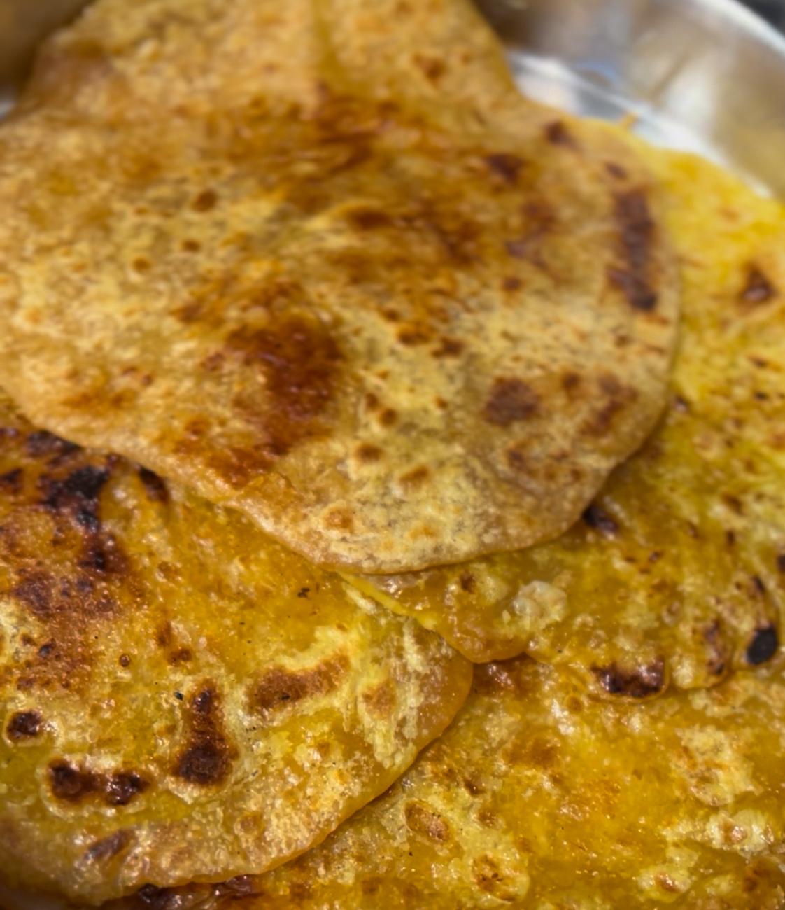 Homemade Paruppu Poli (4 pcs)